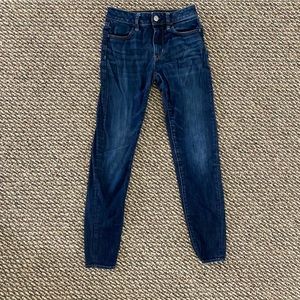 AMERICAN EAGLE Women’s Size 2 Dark Blue Skinny Jeans